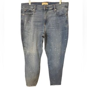 GAP Light Blue Cropped Jeans with Distressed Details